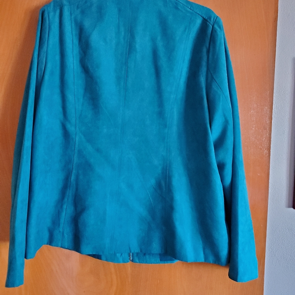 Jacket - Picture 2 of 2